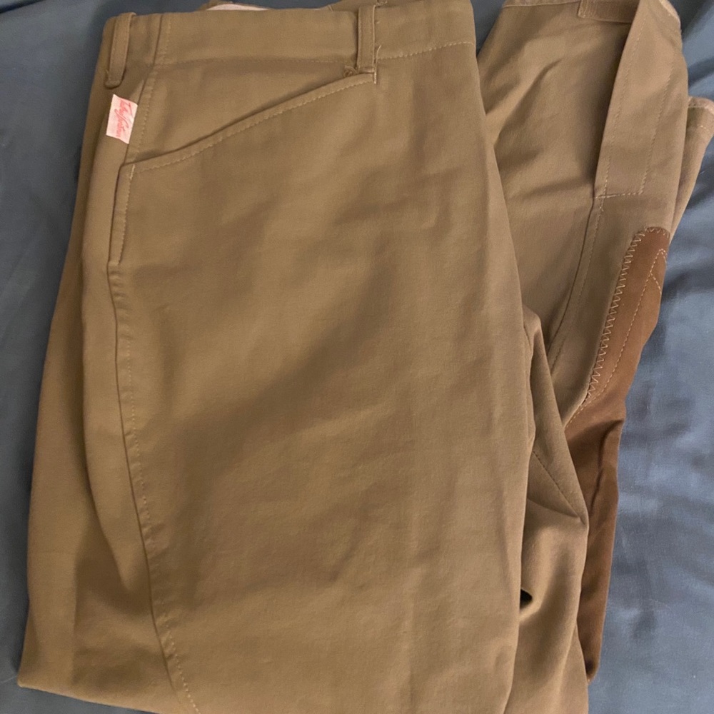 Tailored Sportsman Breeches, green beige. Size 32.